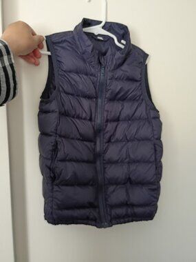 MUJI Kids Lightweight Puffer Vest – Size 120 (Navy)